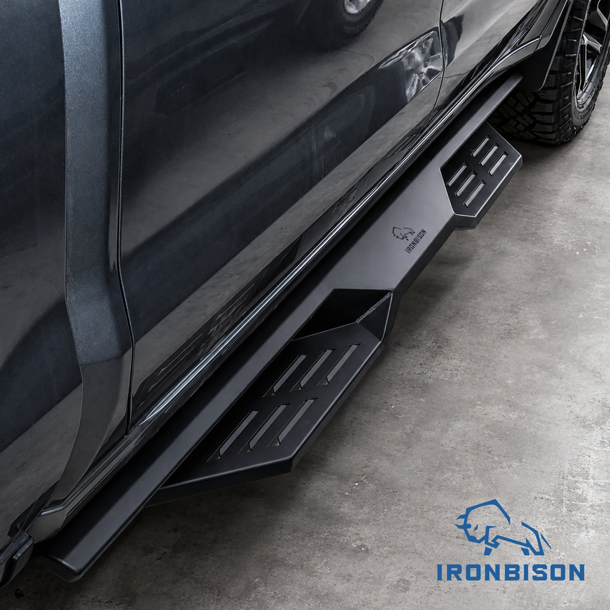 IRONBISON Defender Steps Running Boards Compatible with 2019-2026 Chevy Silverado/GMC Sierra 1500 | 2020-2026 Chevy Silverado/GMC Sierra 2500/3500 HD Crew Cab Pickup Truck Side Steps Nerf Bars Carbon Steel 2pcs (IBDS-C004)